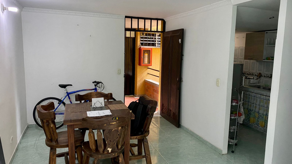 Apartamento EN VENTA EN 3756, código: 1024 - 8
