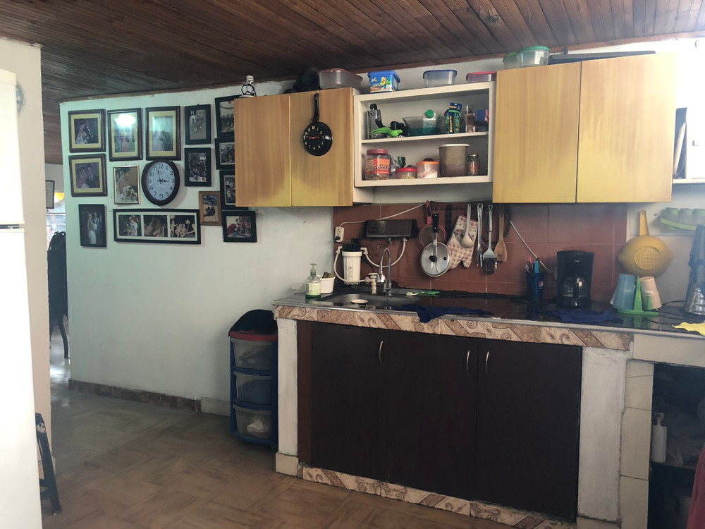 Casa EN VENTA EN Salomia, código: 1088 - 4