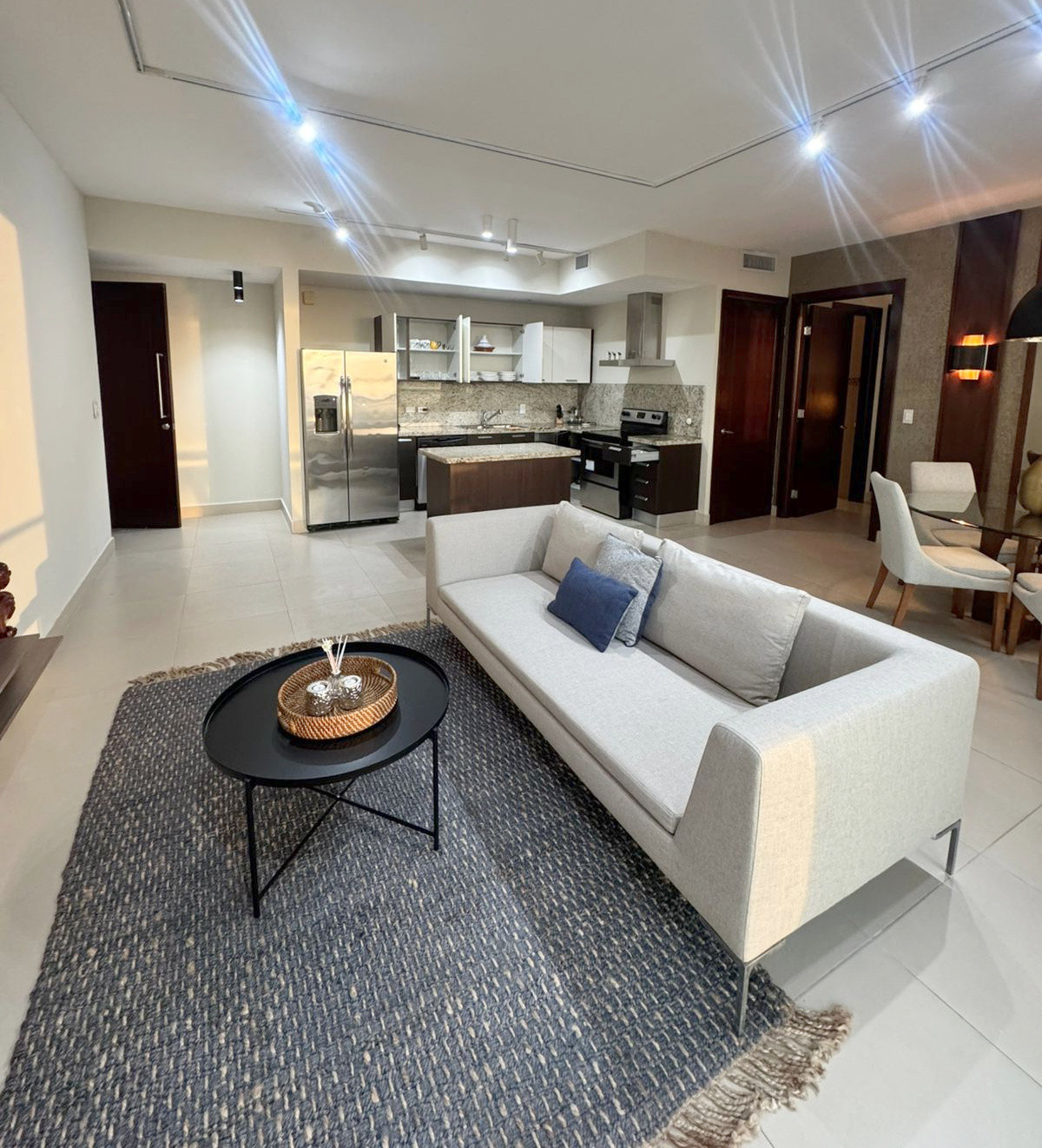 PH OCEANAIRE PUNTA PACÍFICA