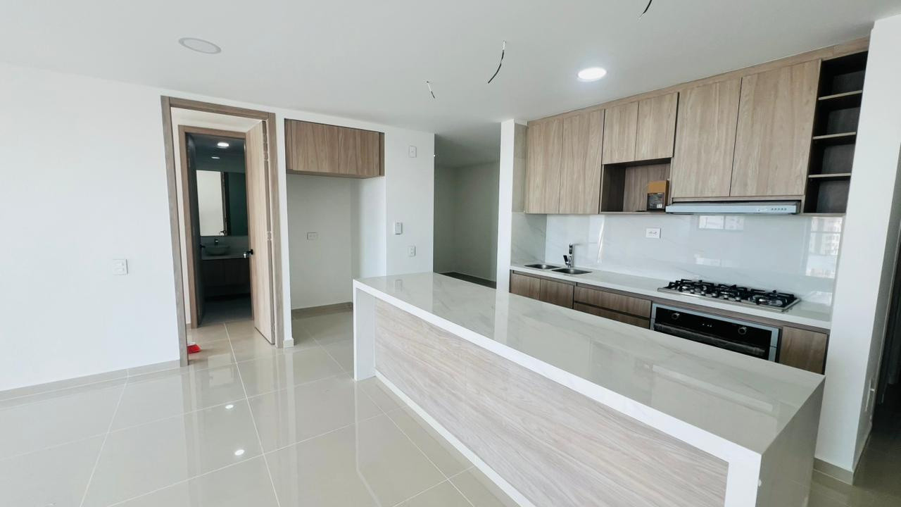 Apartamento nuevo en Sotomayor Club House, Bucaramanga, piso 20 con vista norte